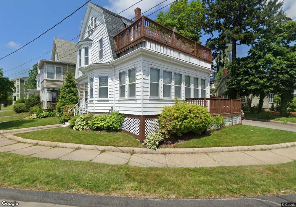 67 Lake View Ave, Lynn, MA 01904 - photo 1