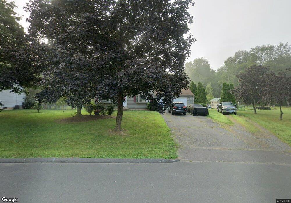 93 Diane Ln, Suffield, CT 06078 - photo 1