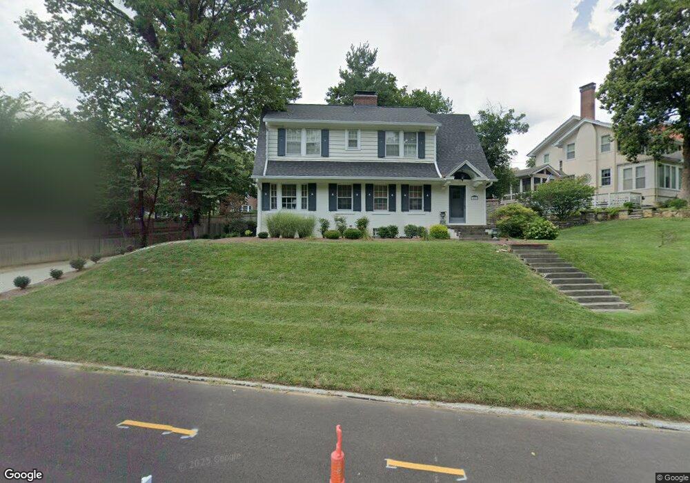 1421 Castlewood Ave, Louisville, KY 40204 - photo 1