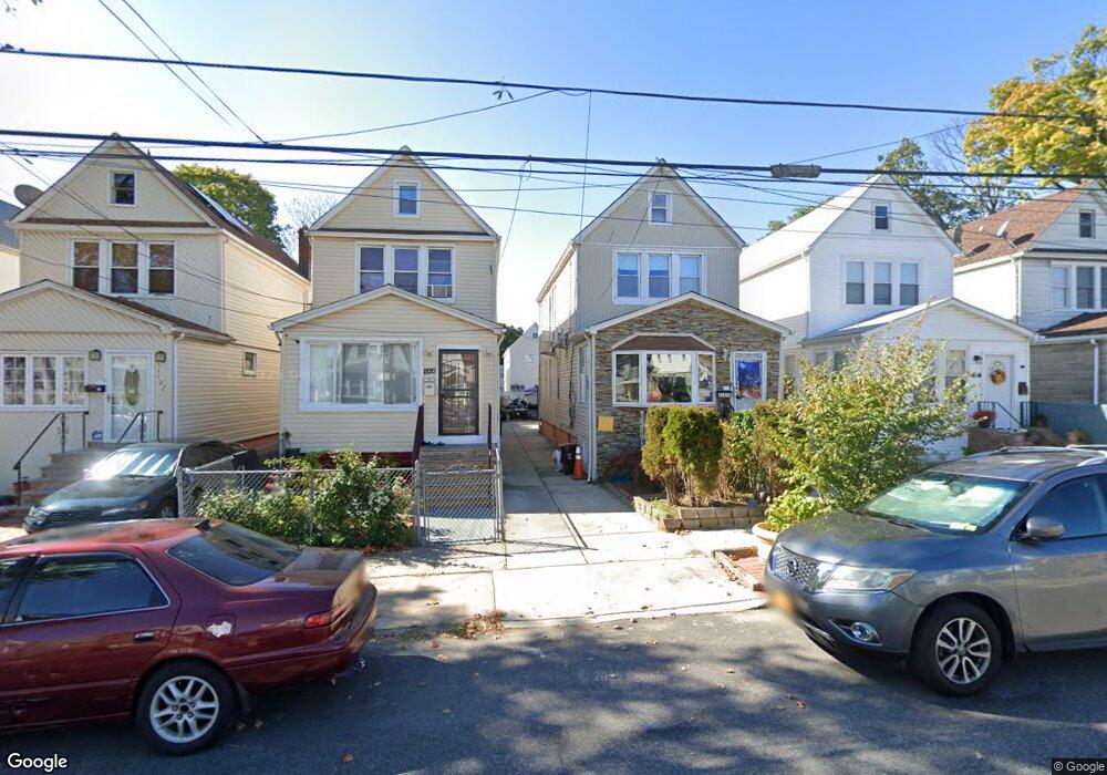 111-20 169th St, Jamaica, NY 11433 - photo 1