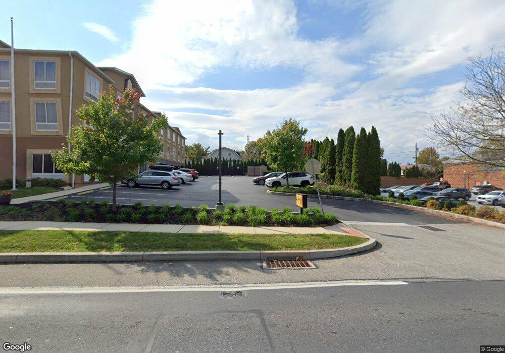 204 Hockersville Rd, Hershey, PA 17033 - photo 1