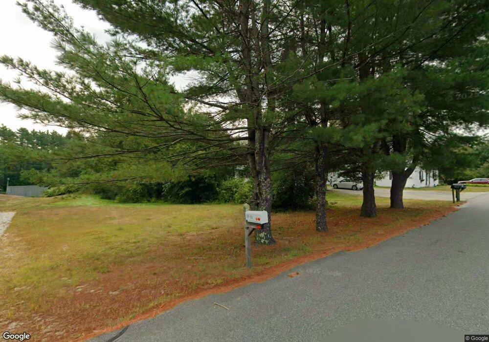 35 1/2 Border St, Amherst, NH 03031 - photo 1