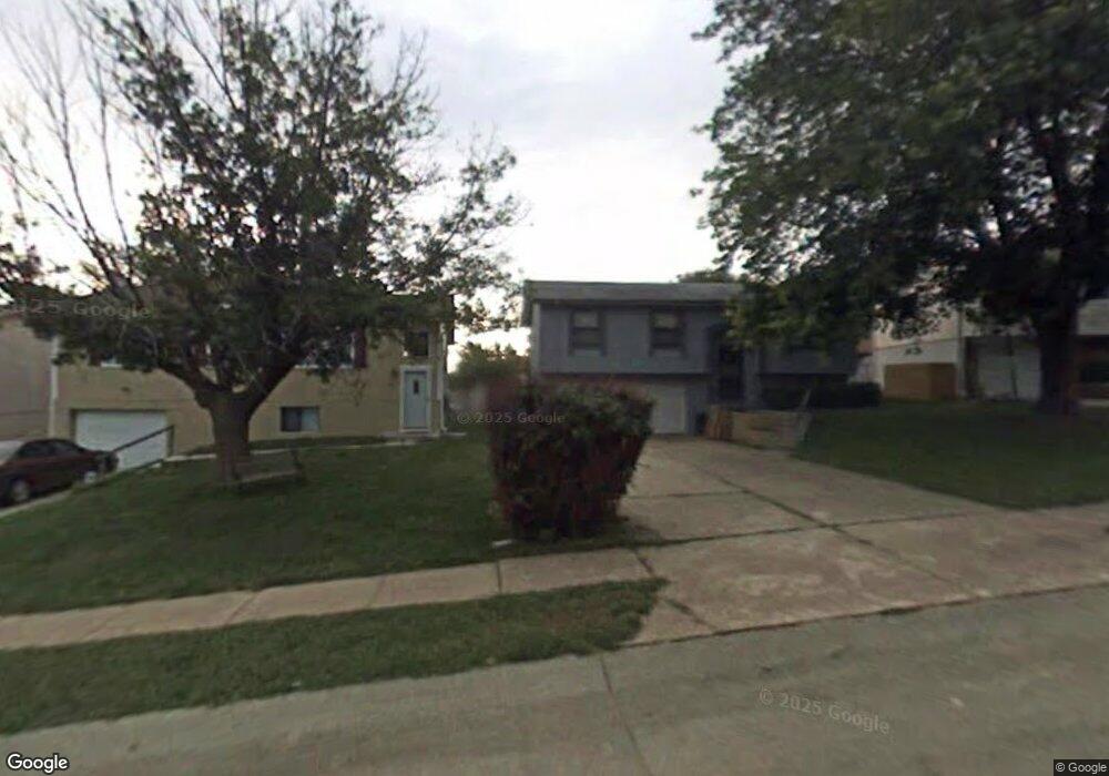 12717 Larimore Cir, Omaha, NE 68164 - photo 1