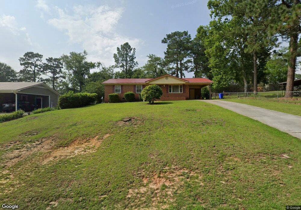 7604 Hamburg Dr, Fayetteville, NC 28303 - photo 1