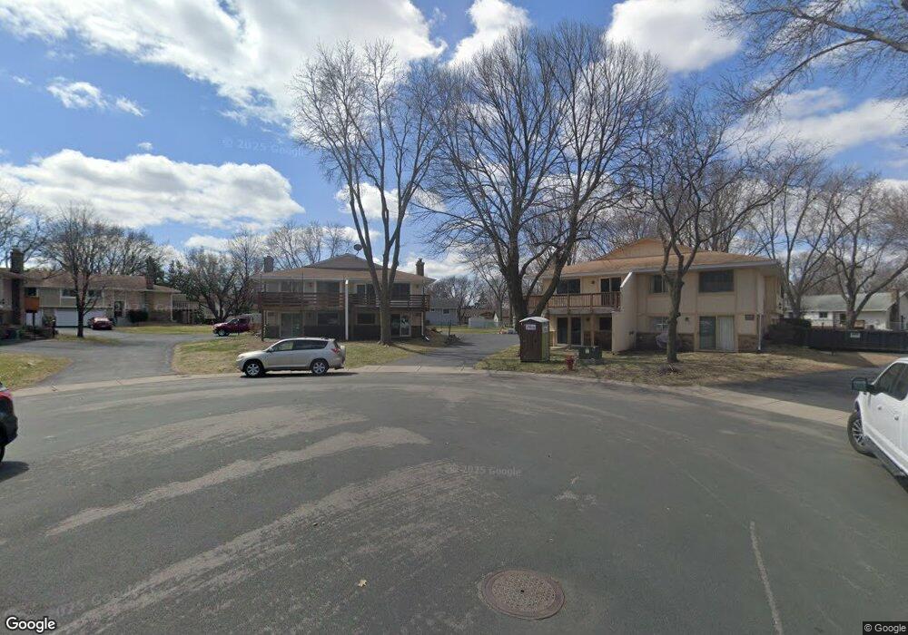 6647 Ives Ln N, Maple Grove, MN 55369 - photo 1