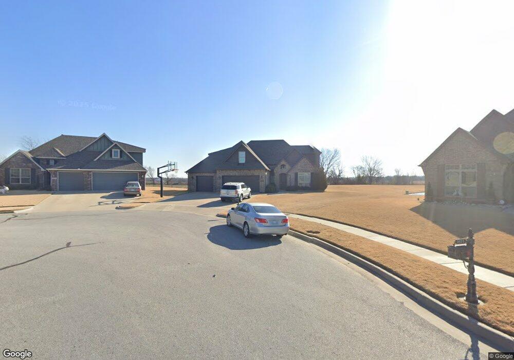 1615 E South Park Place, Broken Arrow, OK 74011 - photo 1