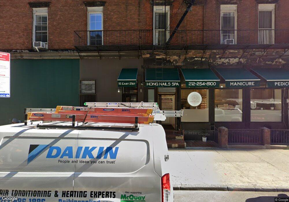 924-926 Broadway, New York, NY 10010 - photo 1