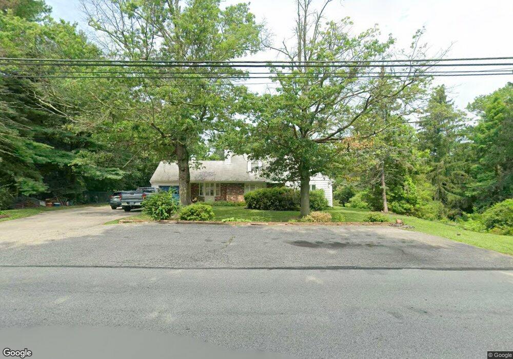 139 E Mount Kirk Ave, Norristown, PA 19403 - photo 1