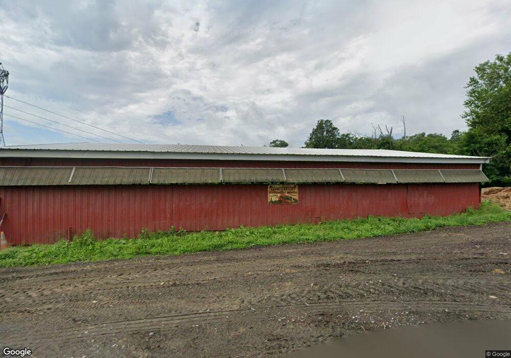 607 English Rd, Bath, PA 18014 - photo 1