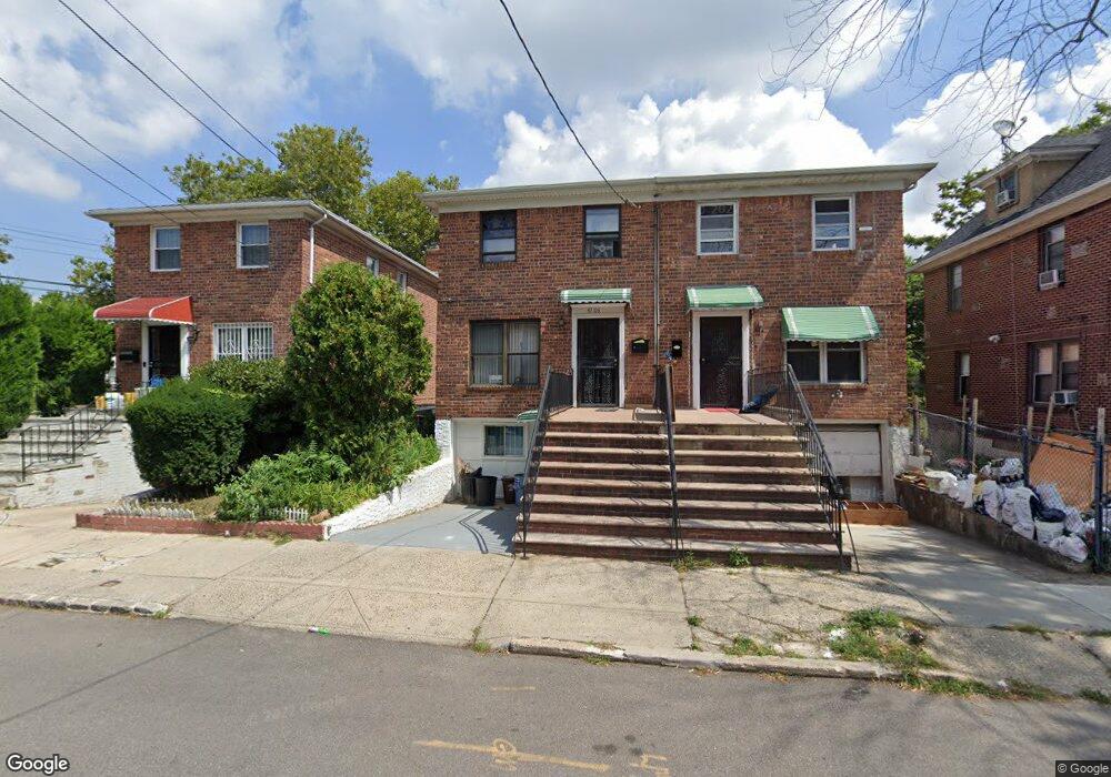 4705 Burling St, Flushing, NY 11355 - photo 1