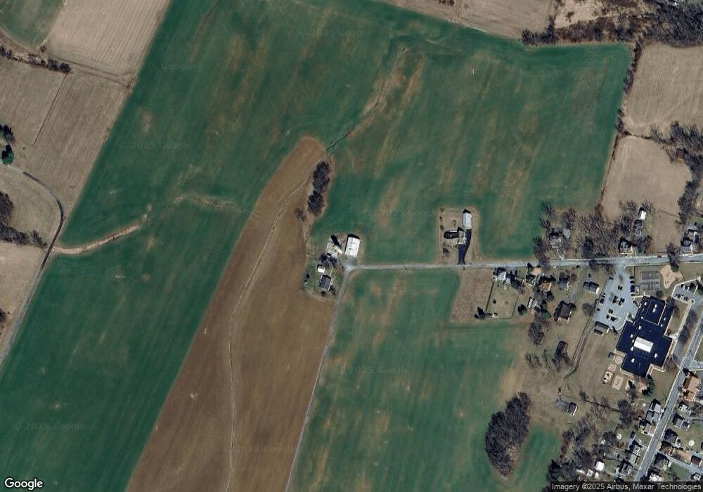 12119 Karper Rd, Mercersburg, PA 17236 - photo 1