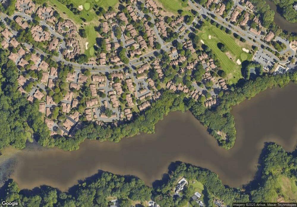 27 Danbury Ct, Red Bank, NJ 07701 - photo 1