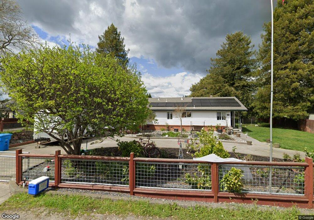 5820 Fredricks Rd, Sebastopol, CA 95472 - photo 1