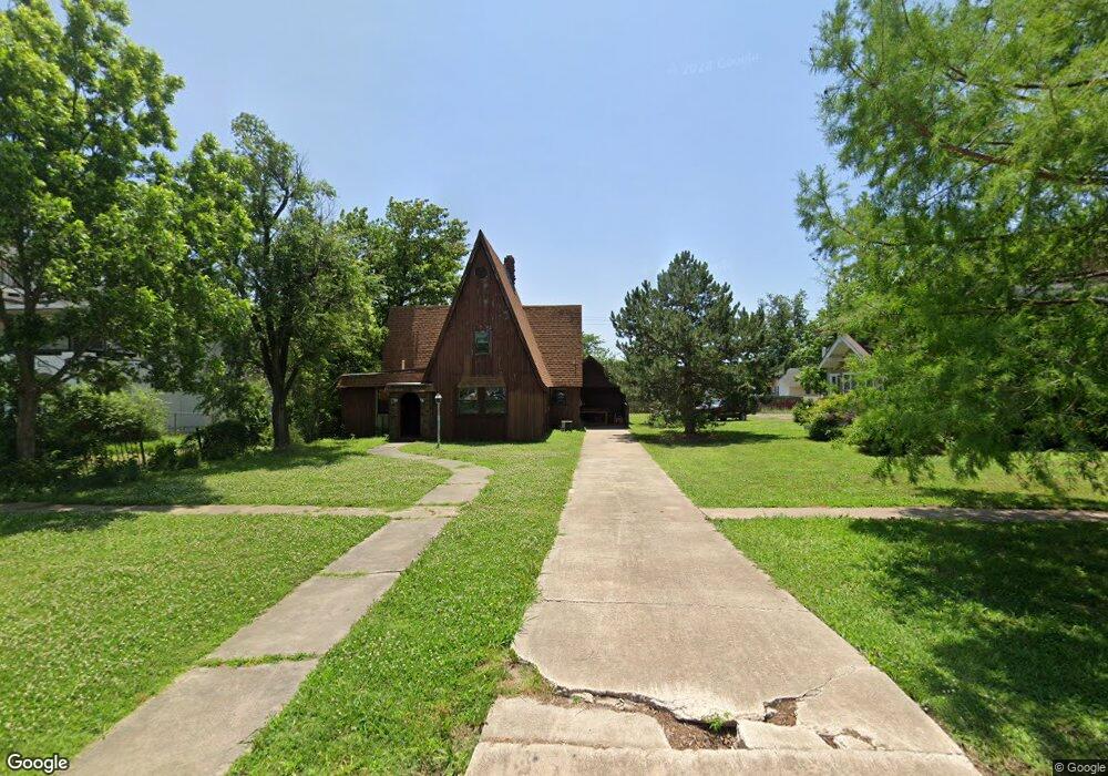 919 E Moses St, Cushing, OK 74023 - photo 1