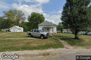 303 Pacific St, Walnut, IA 51577