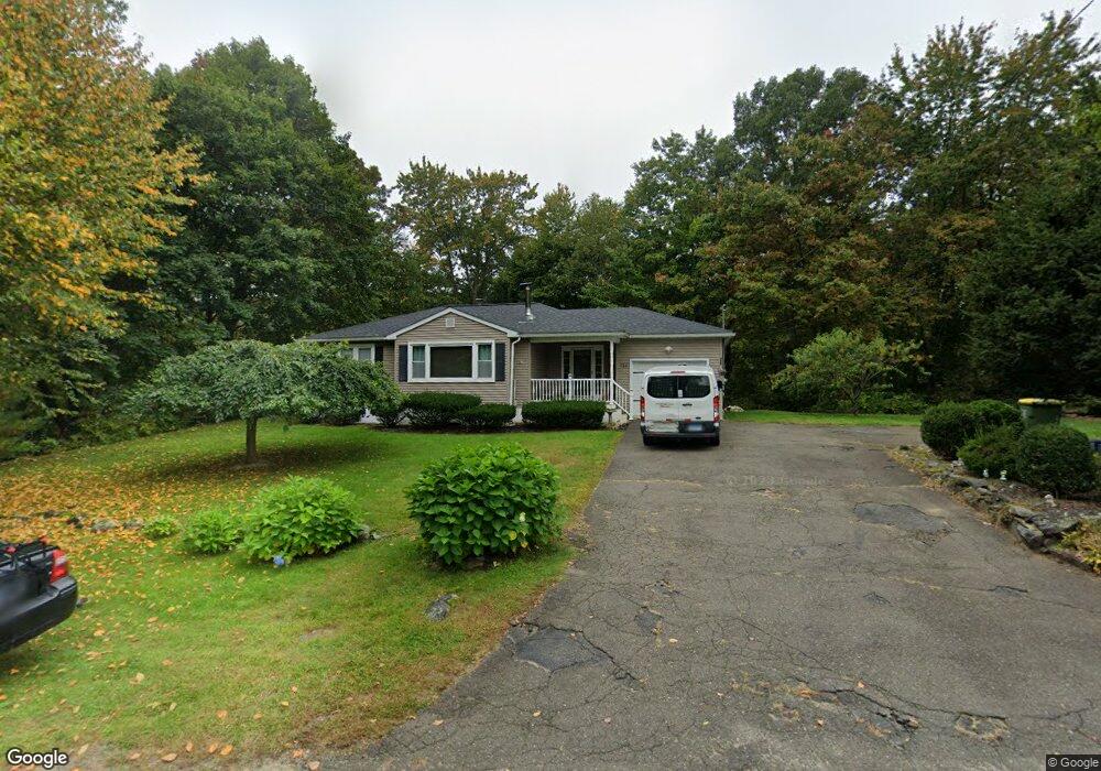 131 Farrell Rd, Waterbury, CT 06706 - photo 1