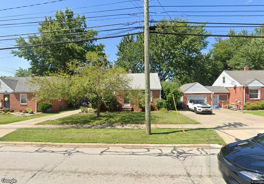 29411 Ridge Rd, Wickliffe, OH 44092 - photo 1