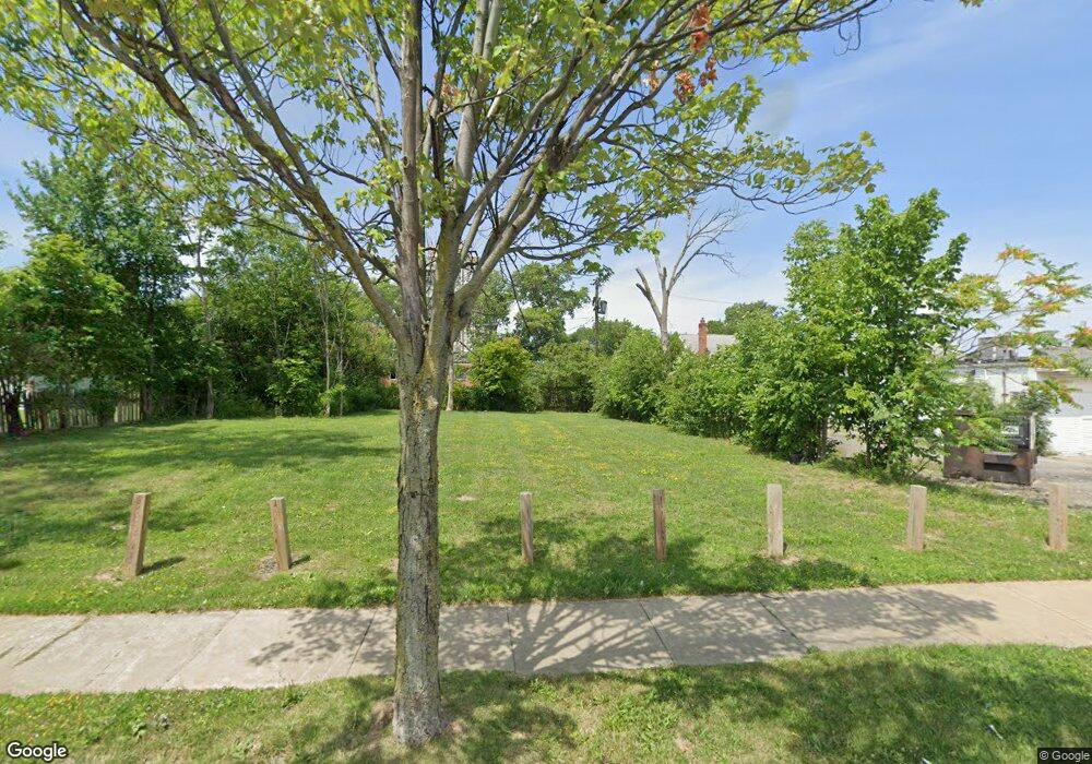 16025 Nelamere Rd, Cleveland, OH 44112 - photo 1