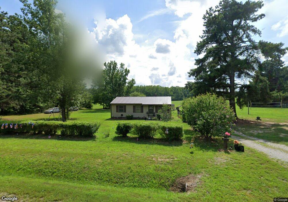 1311 Mayflower Rd, Kenbridge, VA 23944 - photo 1