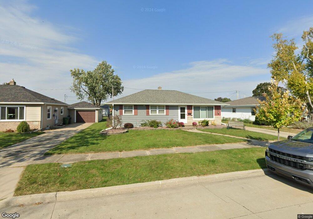 1020 Adams Place, Kimberly, WI 54136 - photo 1