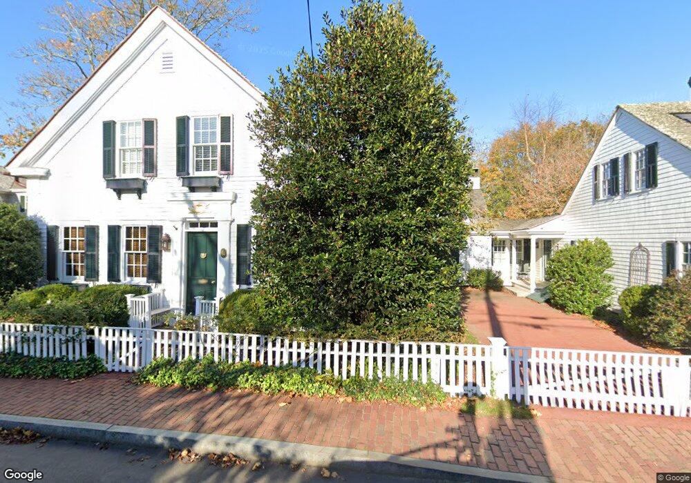 64 School St, Edgartown, MA 02539 - photo 1