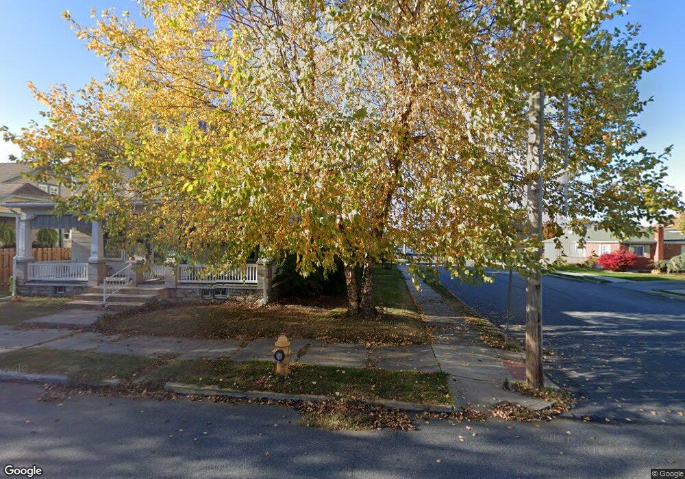 235 E Maple St unit 2, Palmyra, PA 17078 - photo 1