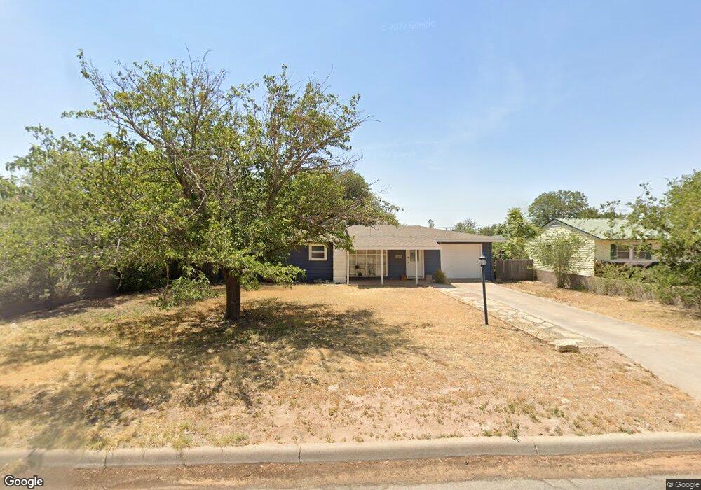 811 Sinclair Ave, Midland, TX 79705 - photo 1