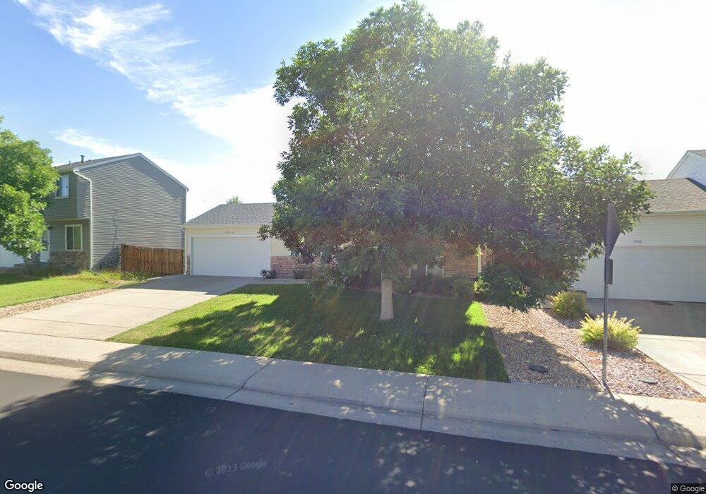 1426 S Pitkin Ct, Aurora, CO 80017 - photo 1