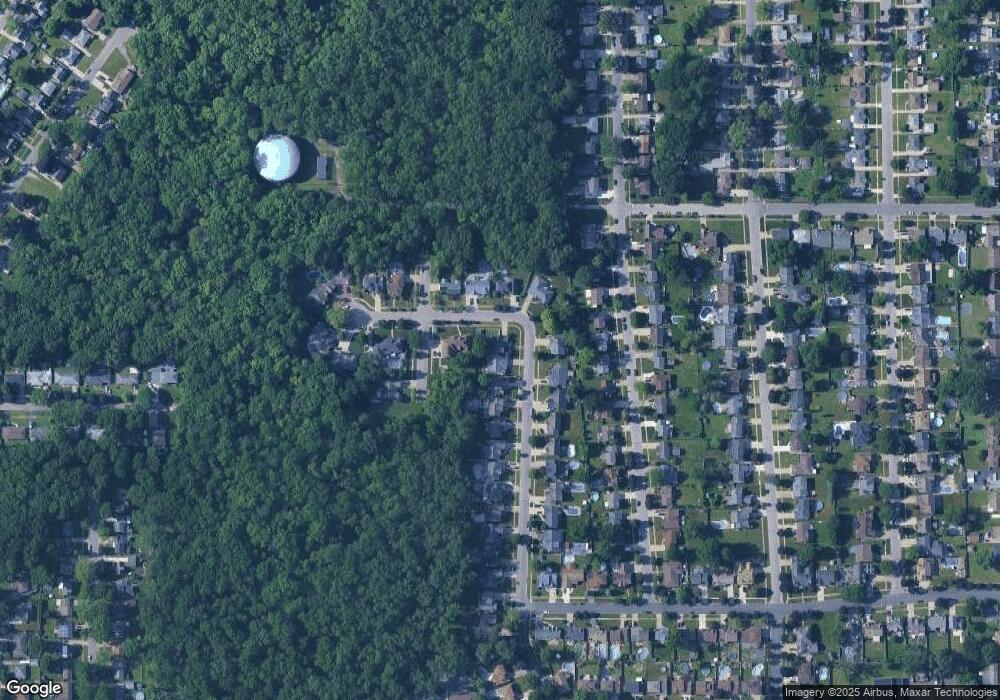 1210 Bowen Dr W, North Tonawanda, NY 14120 - photo 1