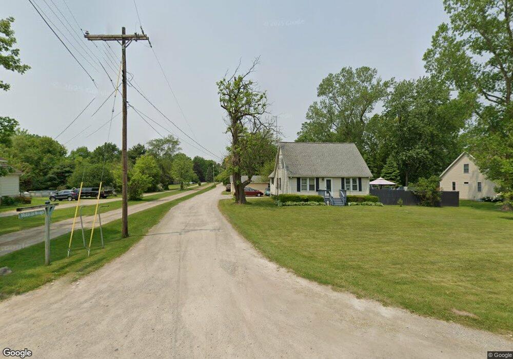 5479 N Mckinley Rd, Flushing, MI 48433 - photo 1