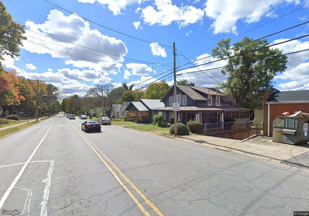 233 E End Ave, Statesville, NC 28677 - photo 1