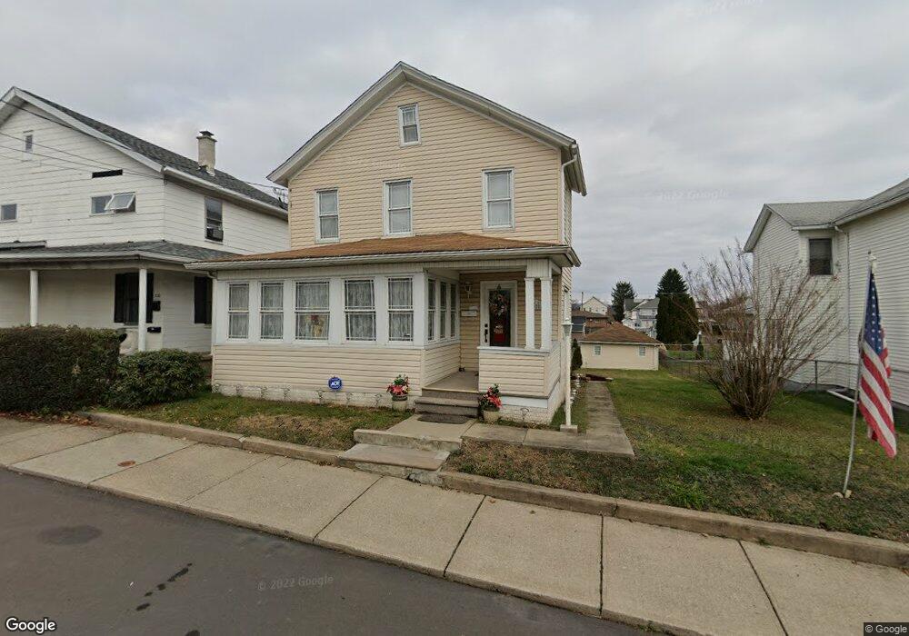 320 Union St, Taylor, PA 18517 - photo 1
