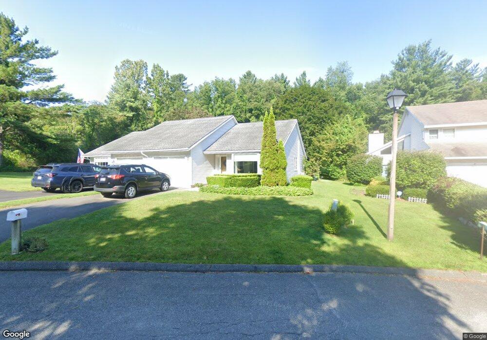 5 Cobblestone Co, Pittsfield, MA 01201 - photo 1