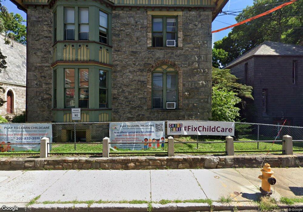 13 Forest St, Stamford, CT 06901 - photo 1