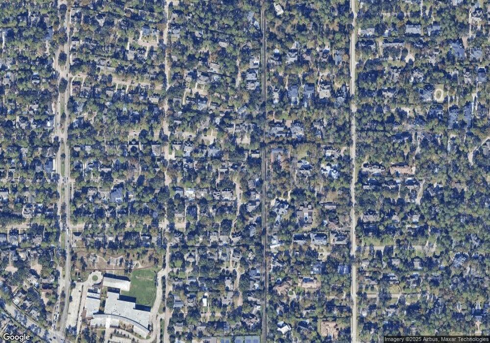 12110 Rip Van Winkle Dr, Houston, TX 77024 - photo 1