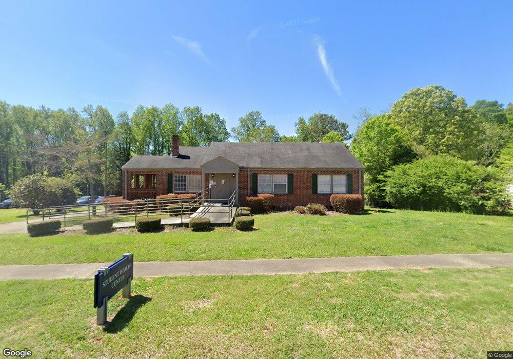 402 Spencer St, Barnesville, GA 30204 - photo 1
