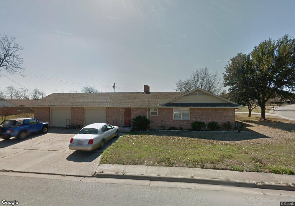 1901 Tulane Ave, Gainesville, TX 76240 - photo 1