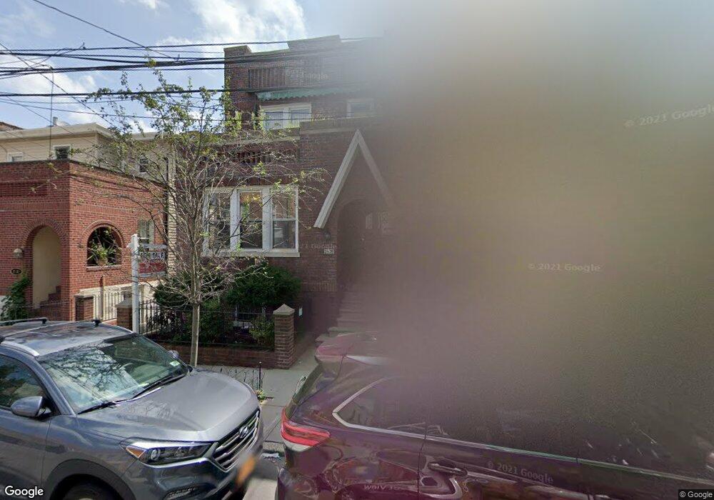 25-39 42nd St, Astoria, NY 11103 - photo 1