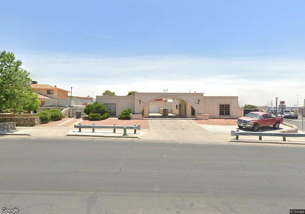 10754 Vista Del Sol Dr, El Paso, TX 79935 - photo 1