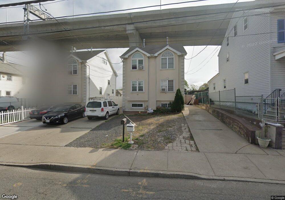 49 Morningstar Rd, Staten Island, NY 10303 - photo 1