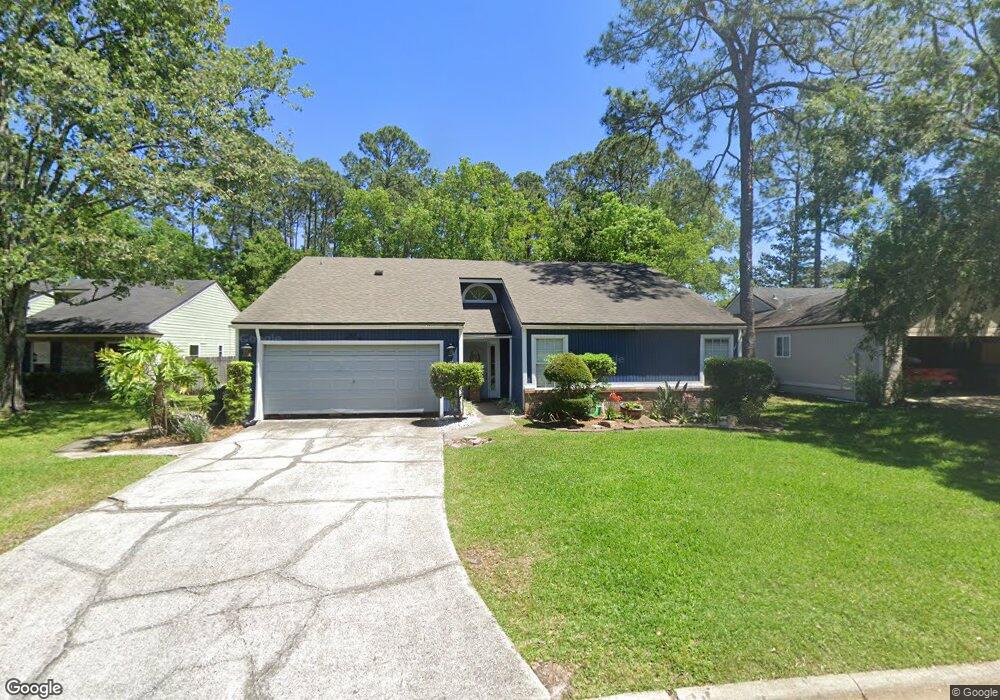 2879 Dickie Ct, Jacksonville, FL 32216 - photo 1