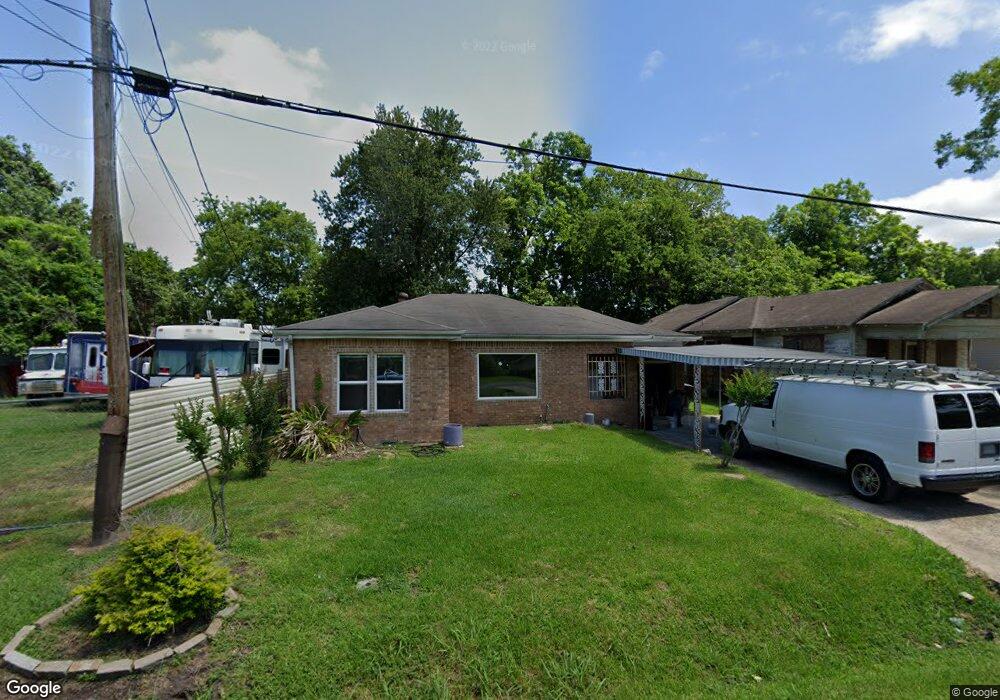 4013 Caplin St, Houston, TX 77026 - photo 1