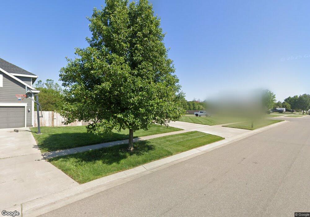 2546 SW Windermere Ct, Topeka, KS 66614 - photo 1