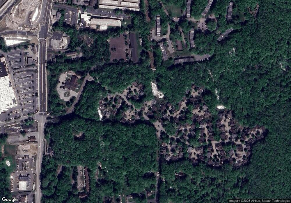 4 Windfall Ln, Niantic, CT 06357 - photo 1