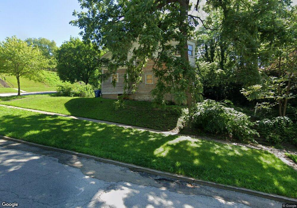 625 Warren St, Davenport, IA 52802 - photo 1