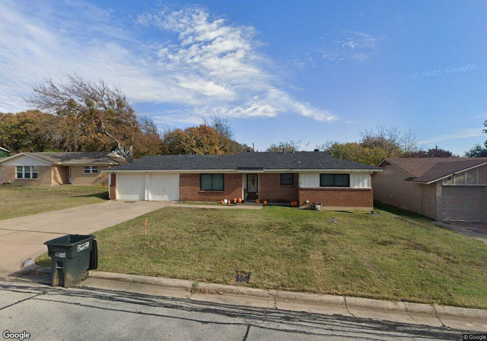 832 Mccurry Ave, Bedford, TX 76022 - photo 1