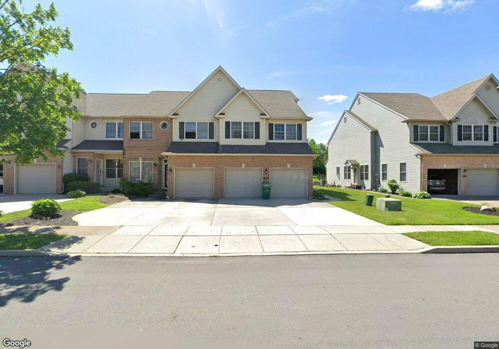 6644 Mine Dr, Macungie, PA 18062 - photo 1