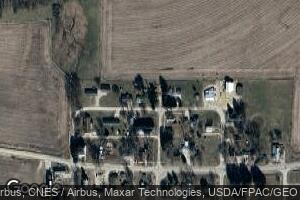 102 W Springwater Ave, Wadena, IA 52169