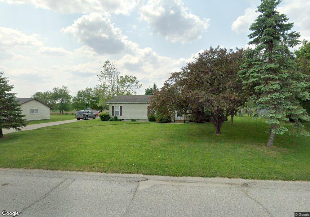 1044 S Jackson St, Nappanee, IN 46550 - photo 1
