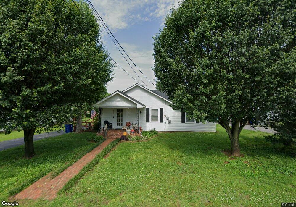 820 Shelbyview Dr, Shelbyville, TN 37160 - photo 1